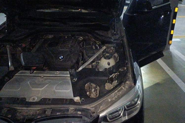 Used BMW X3 2021 xDrive28i M Sport Package Engine Bay Left