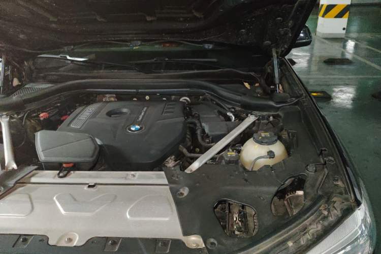 Used BMW X3 2021 xDrive25i Luxury Package Engine Bay Left
