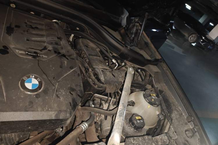 Used BMW X3 2021 xDrive28i M Sport Package Engine Bay Left