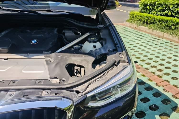 Used BMW X3 2021 xDrive28i M Sport Package Engine Bay Left