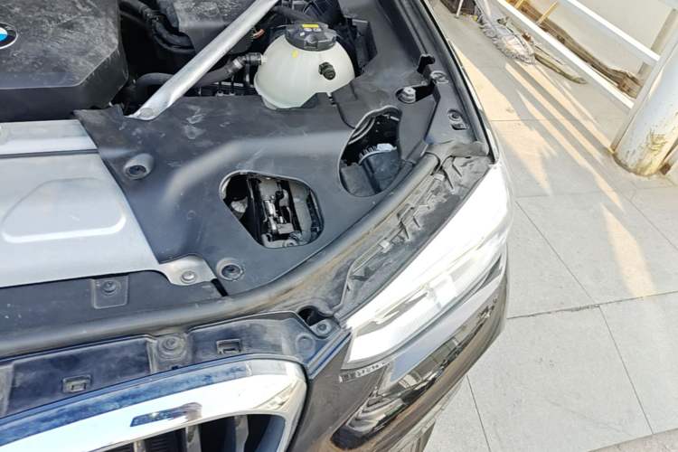 Used BMW X3 2021 xDrive25i M Sport Package Engine Bay Left