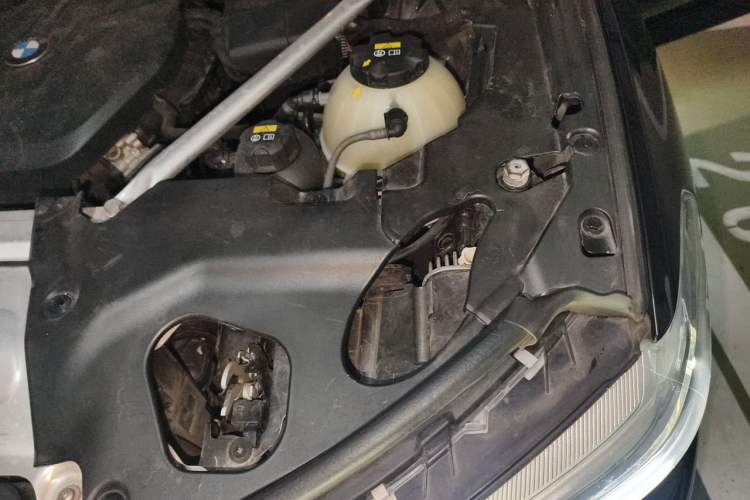 Used BMW X3 2021 xDrive25i M Sport Package Engine Bay Left