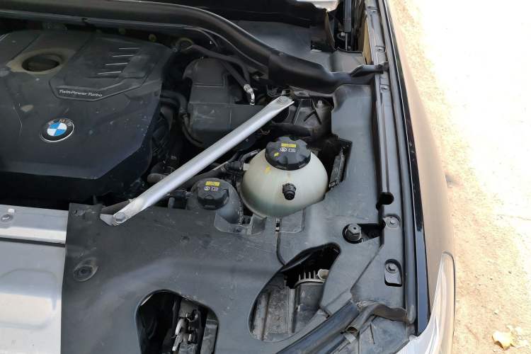 Used BMW X3 2021 Facelift xDrive28i Luxury Package Engine Bay Left