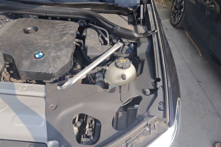 Used BMW X3 2021 xDrive25i M Sport Package Engine Bay Left