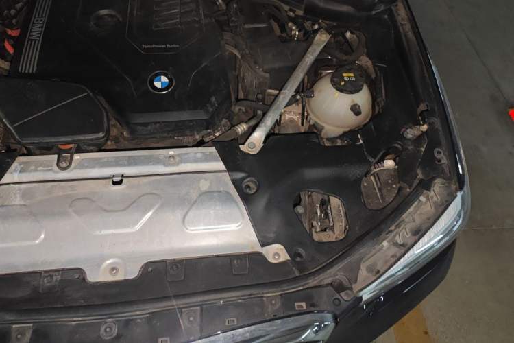 Used BMW X3 2021 xDrive25i M Sport Package Engine Bay Left