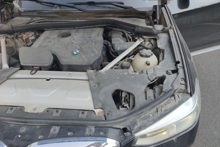Used BMW X3 2021 xDrive28i Luxury Package Engine Bay Left