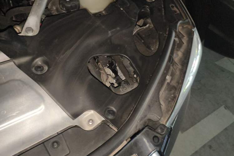 Used BMW X3 2021 xDrive28i M Sport Package Engine Bay Left