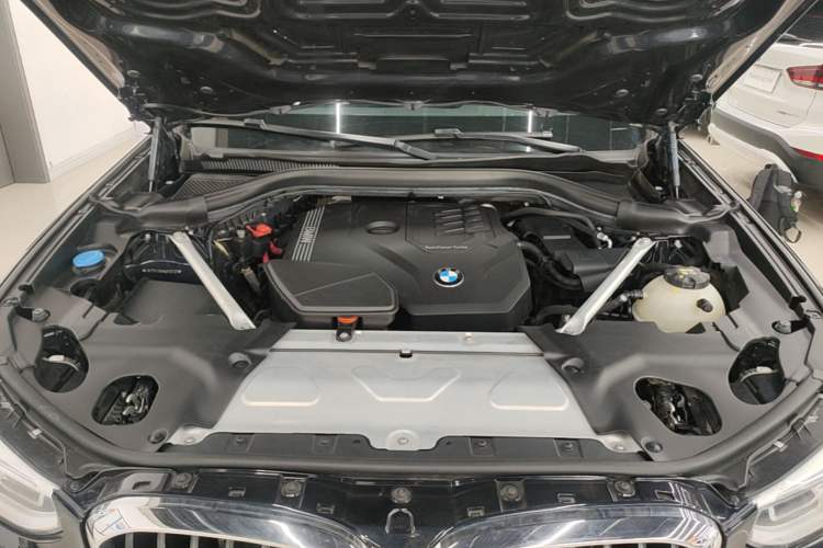 Used BMW X3 2021 xDrive25i M Sport Package Engine Bay