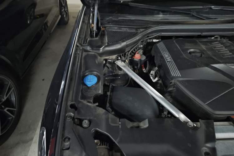 Used BMW X3 2021 Facelift xDrive28i M Sport Package Engine Bay Right