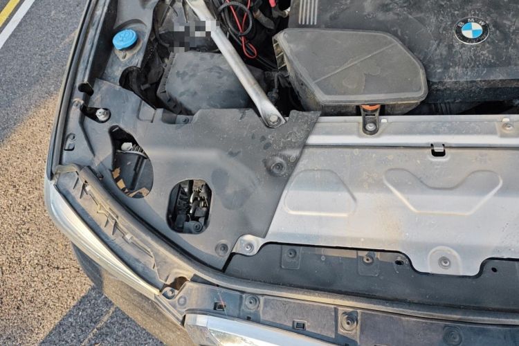 Used BMW X3 2021 xDrive28i M Sport Package Engine Bay Right