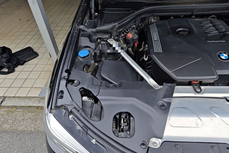 Used BMW X3 2021 xDrive28i M Sport Package Engine Bay Right
