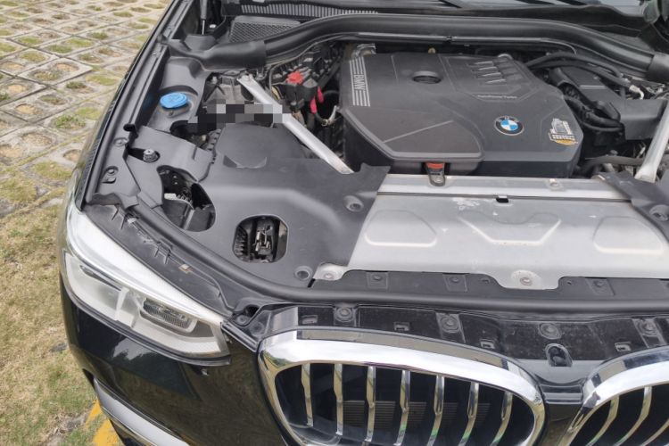 Used BMW X3 2021 xDrive28i Luxury Package Engine Bay Right