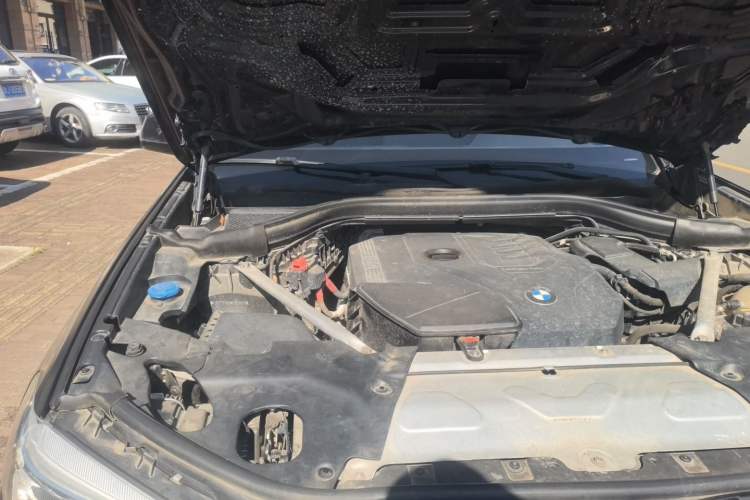 Used BMW X3 2021 Facelift xDrive28i M Sport Package Engine Bay Right