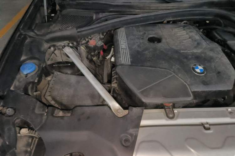 Used BMW X3 2021 Facelift xDrive28i Luxury Package Engine Bay Right