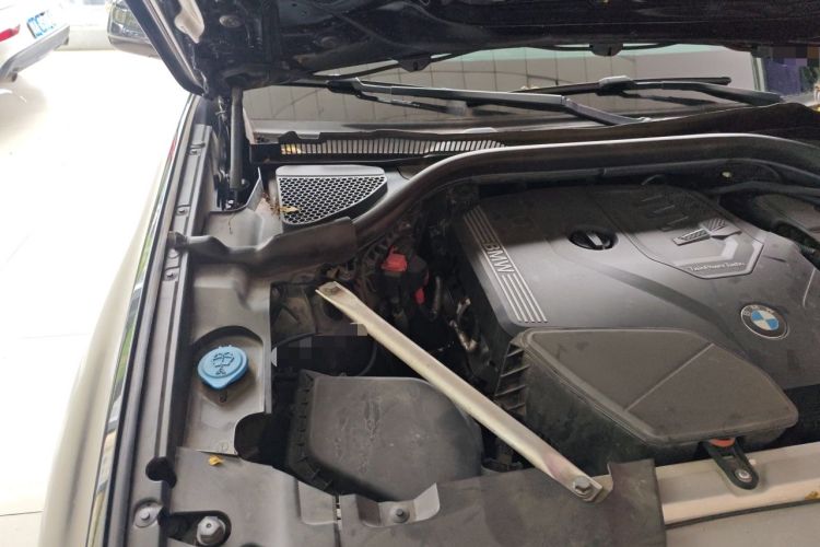 Used BMW X3 2021 xDrive25i M Sport Package Engine Bay Right