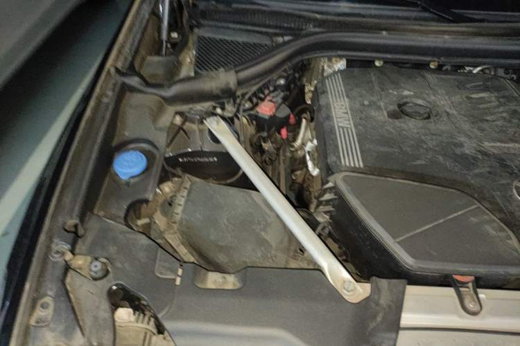Used BMW X3 2021 xDrive25i M Sport Package Engine Bay Right