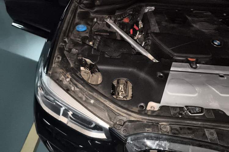 Used BMW X3 2021 Restyled xDrive25i M Sport Package Engine Bay Right