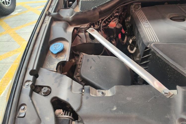 Used BMW X3 2021 xDrive28i Luxury Package Engine Bay Right