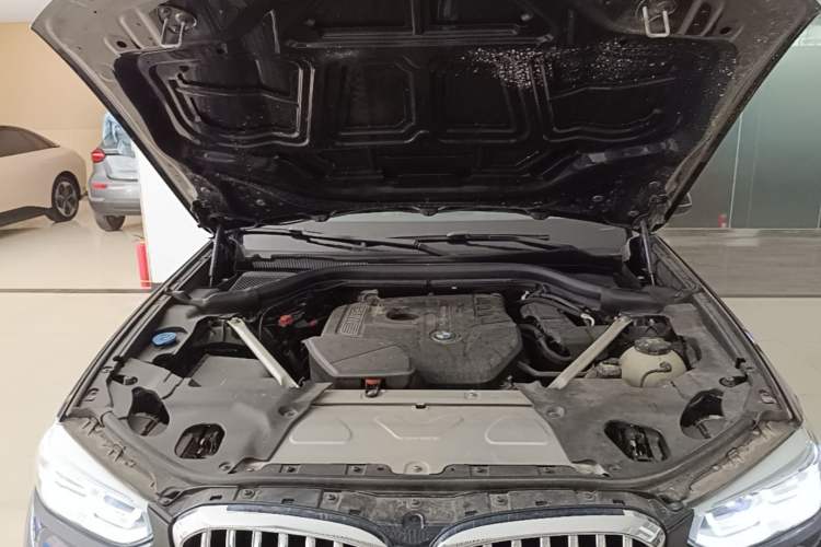 Used BMW X3 2021 xDrive25i M Sport Package Engine Bay