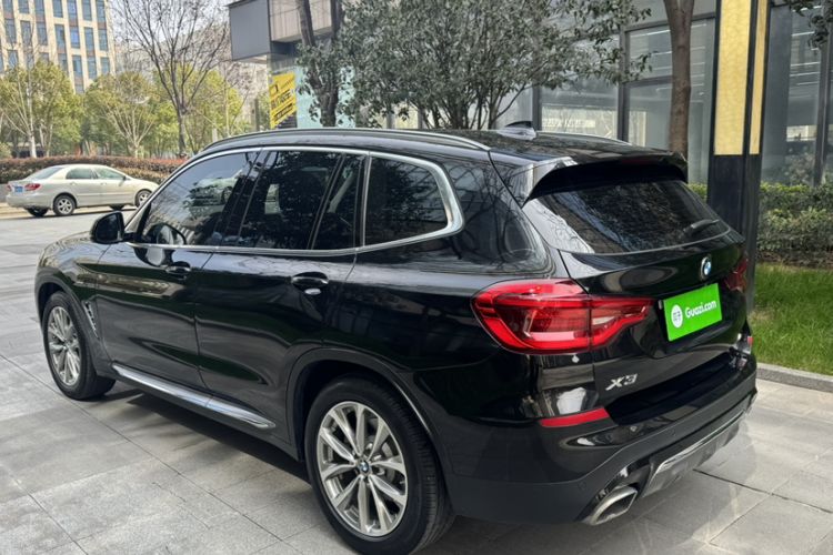 Used BMW X3 2021 xDrive25i Luxury Package Exterior 2