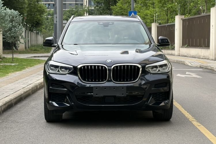 Used BMW X3 2021 xDrive30i Luxury Model with M Sport Package Exterior 3