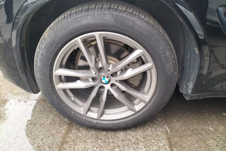 Used BMW X3 2021 xDrive25i Luxury Package Exterior 3