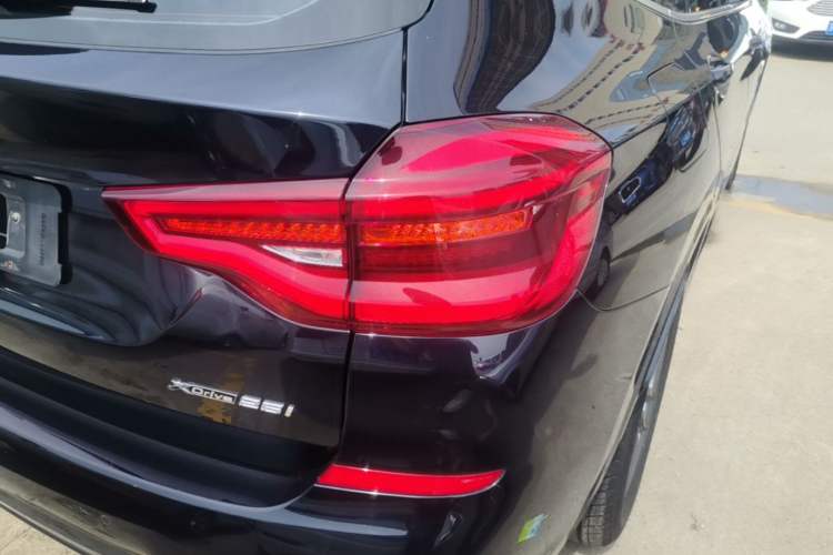 Used BMW X3 2021 Facelift xDrive28i Luxury Package Exterior 3