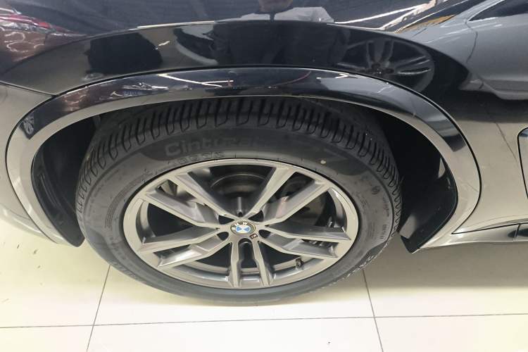 Used BMW X3 2021 xDrive28i M Sport Package Exterior 4