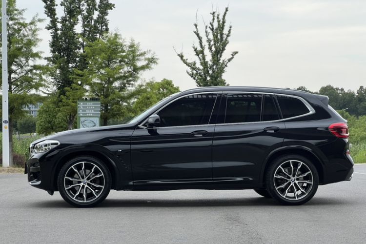 Used BMW X3 2021 xDrive30i Luxury Model with M Sport Package Exterior 4