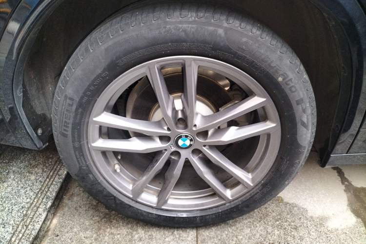 Used BMW X3 2021 xDrive25i Luxury Package Exterior 4
