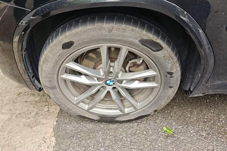 Used BMW X3 2021 xDrive25i M Sport Package Exterior 4