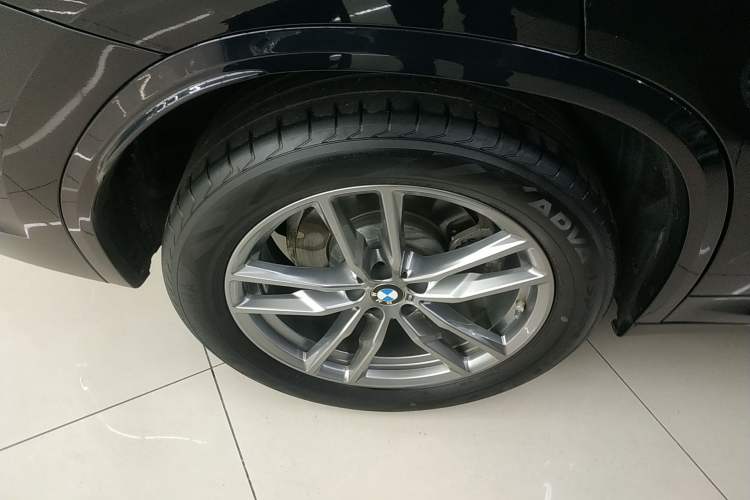 Used BMW X3 2021 xDrive25i M Sport Package Exterior 5
