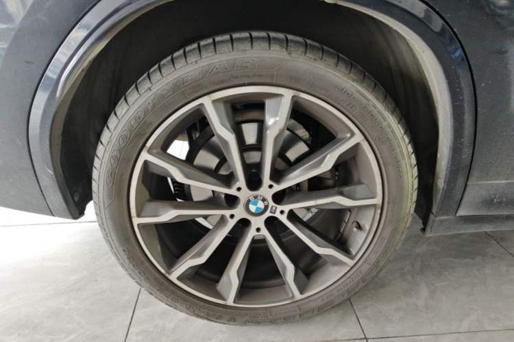Used BMW X3 2021 xDrive30i Luxury Model with M Sport Package Exterior 5