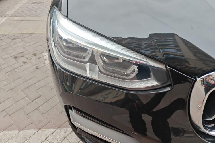 Used BMW X3 2021 xDrive28i Luxury Package Exterior 6