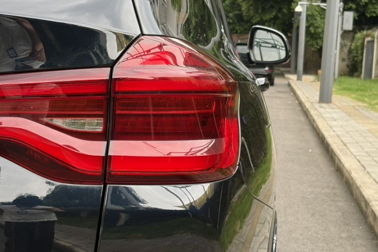 Used BMW X3 2021 xDrive30i Luxury Model with M Sport Package Exterior 8