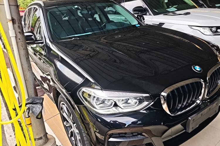 Used BMW X3 2021 xDrive30i Luxury Model with M Sport Package Front Right 45 Deg