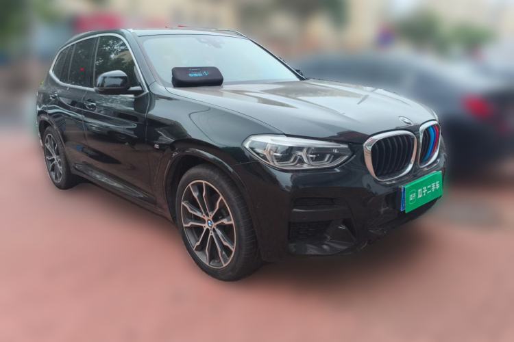 Used BMW X3 2021 xDrive30i Luxury Model with M Sport Package Front Right 45 Deg