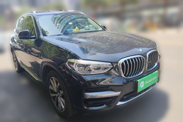 Used BMW X3 2021 xDrive25i Luxury Package Front Right 45 Deg