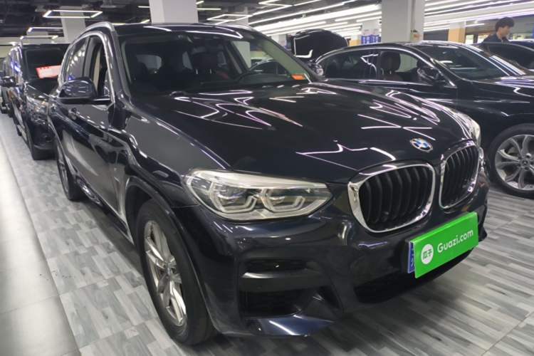 Used BMW X3 2021 xDrive25i M Sport Package Front Right 45 Deg