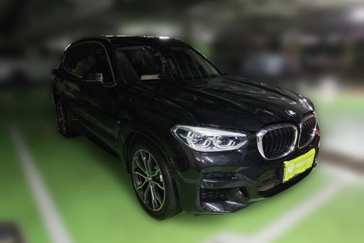 Used BMW X3 2021 xDrive30i Luxury Model with M Sport Package Front Right 45 Deg