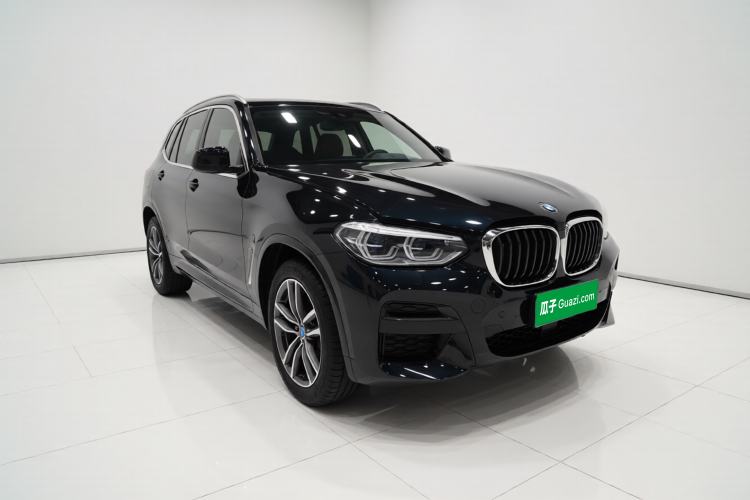 Used BMW X3 2021 Facelift xDrive28i Luxury Package Front Right 45 Deg