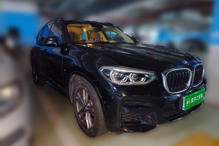 Used BMW X3 2021 xDrive30i Luxury Model with M Sport Package Front Right 45 Deg