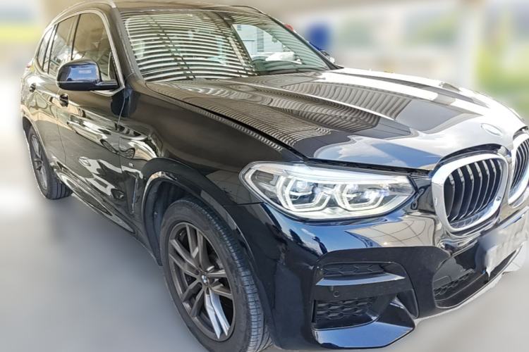 Used BMW X3 2021 xDrive25i M Sport Package Front Right 45 Deg
