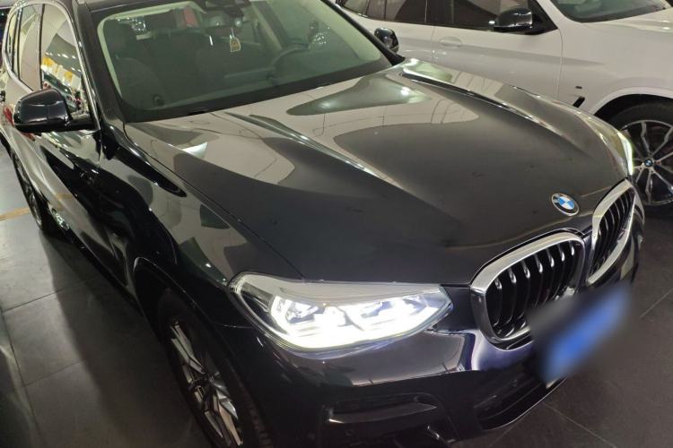 Used BMW X3 2021 xDrive25i M Sport Package Front Right 45 Deg