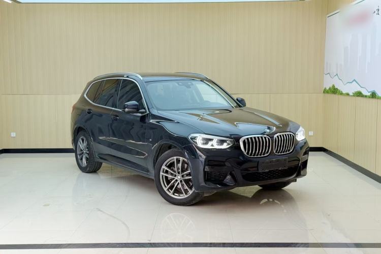 Used BMW X3 2021 xDrive25i M Sport Package Front Right 45 Deg