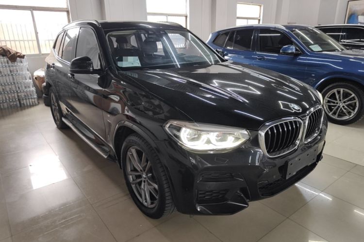 Used BMW X3 2021 xDrive25i M Sport Package Front Right 45 Deg