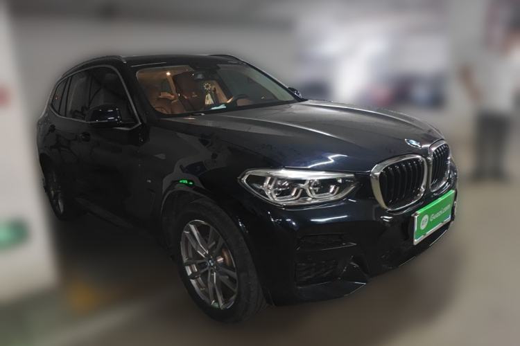 Used BMW X3 2021 xDrive25i M Sport Package Front Right 45 Deg