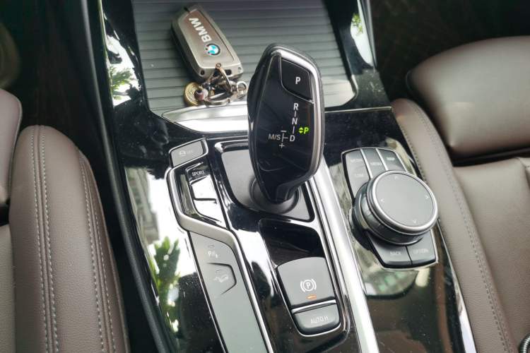 Used BMW X3 2021 xDrive25i Luxury Package Gear Lever