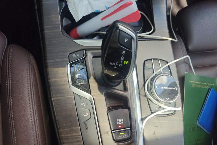 Used BMW X3 2021 xDrive28i Luxury Package Gear Lever