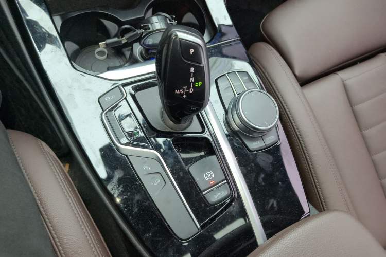 Used BMW X3 2021 xDrive25i M Sport Package Gear Lever